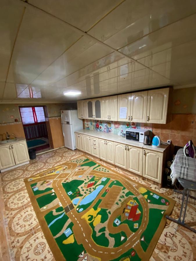 Vip Hostel Turkistan Exteriör bild